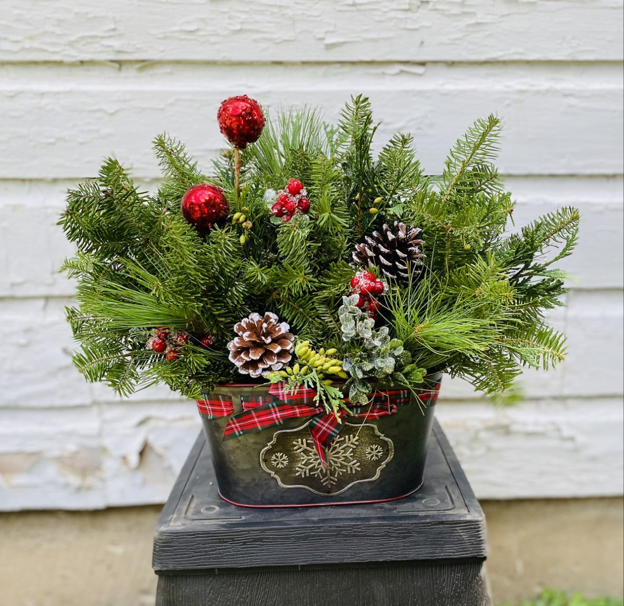Metal Plaid Centerpiece, 7.5"-Simple and Grand-Simple and Grand